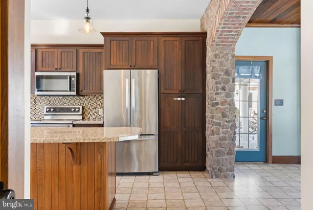 $2,500 | 6 McAllister Church Road, Carlisle, PA 17015