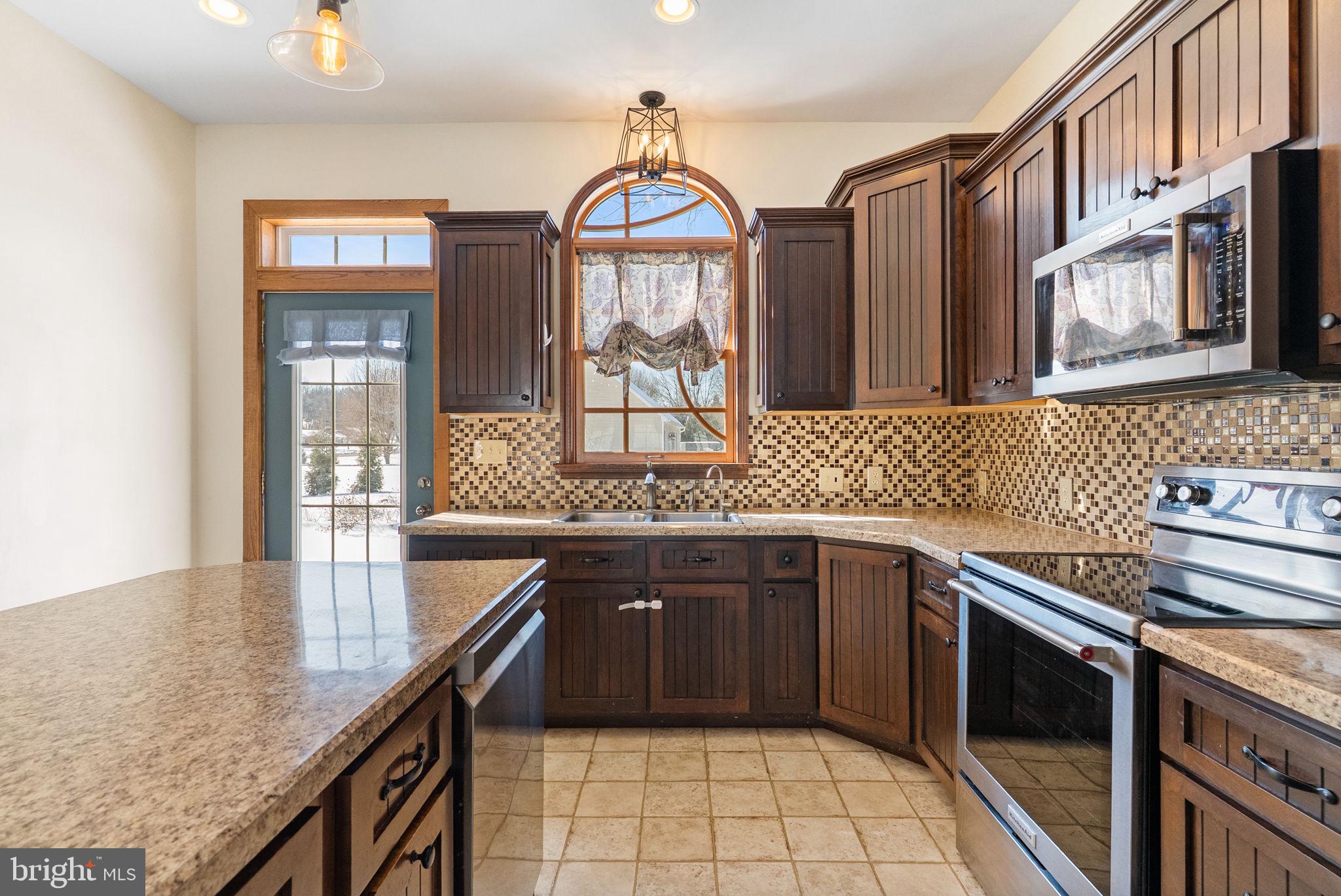 6 McAllister Church Road Carlisle, PA 17015 - Photo 15 of 58