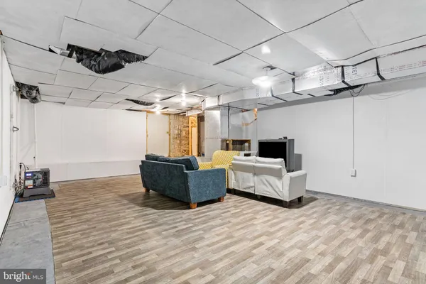 $2,400 | 6 McAllister Church Road, Carlisle, PA 17015