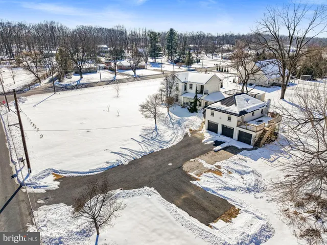 $2,500 | 6 McAllister Church Road, Carlisle, PA 17015