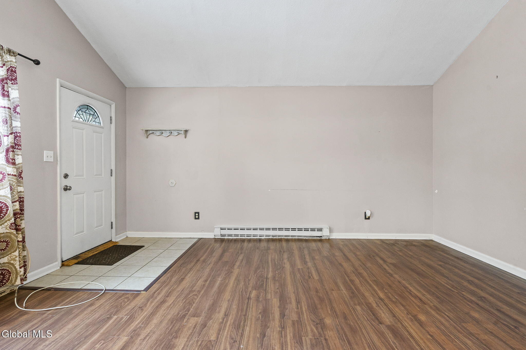 289 Donald Avenue Schenectady, NY 12304 - Photo 17 of 33 23-web-or-mls-289-donald-ave