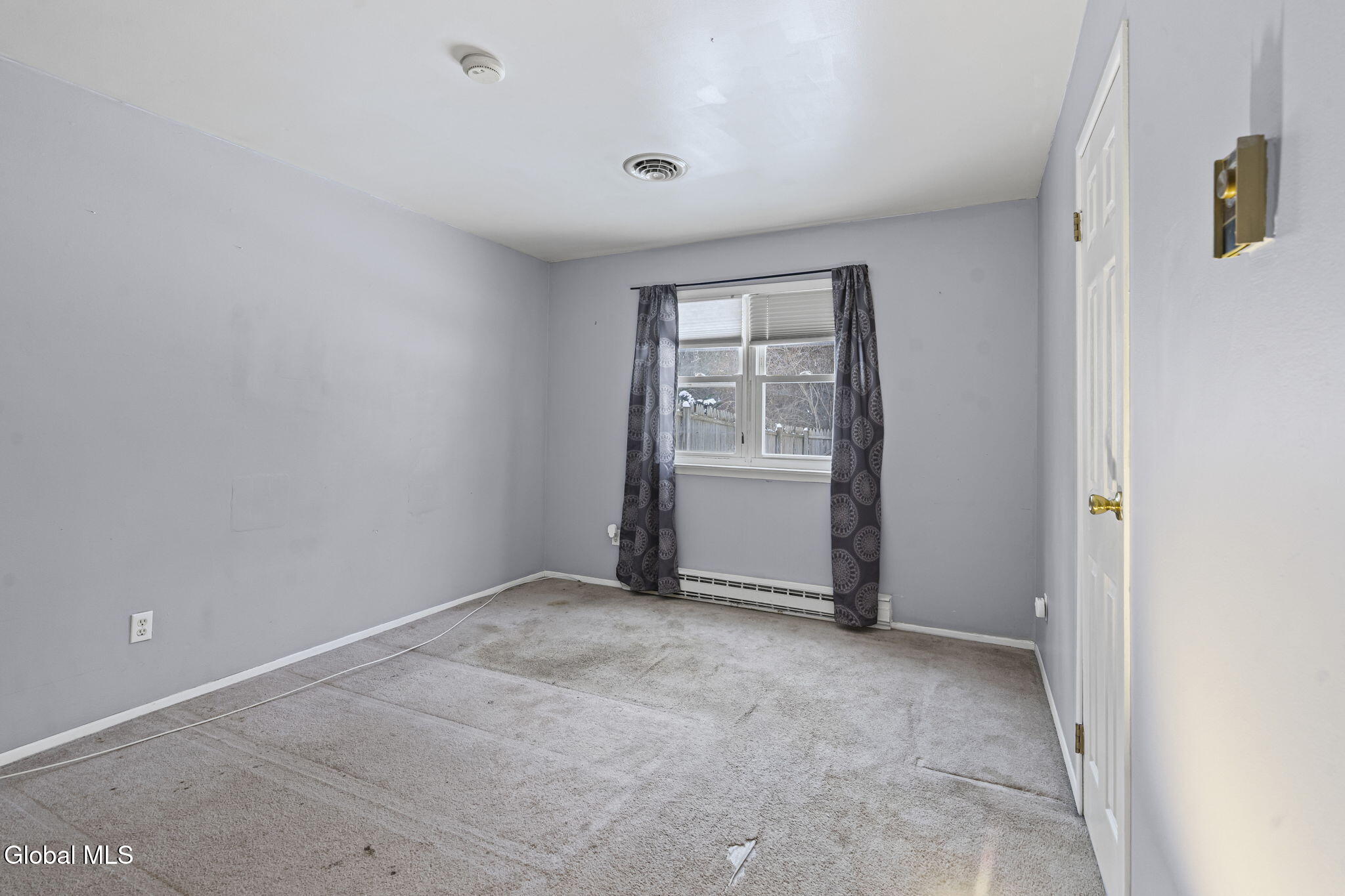 289 Donald Avenue Schenectady, NY 12304 - Photo 19 of 33 10-web-or-mls-289-donald-ave