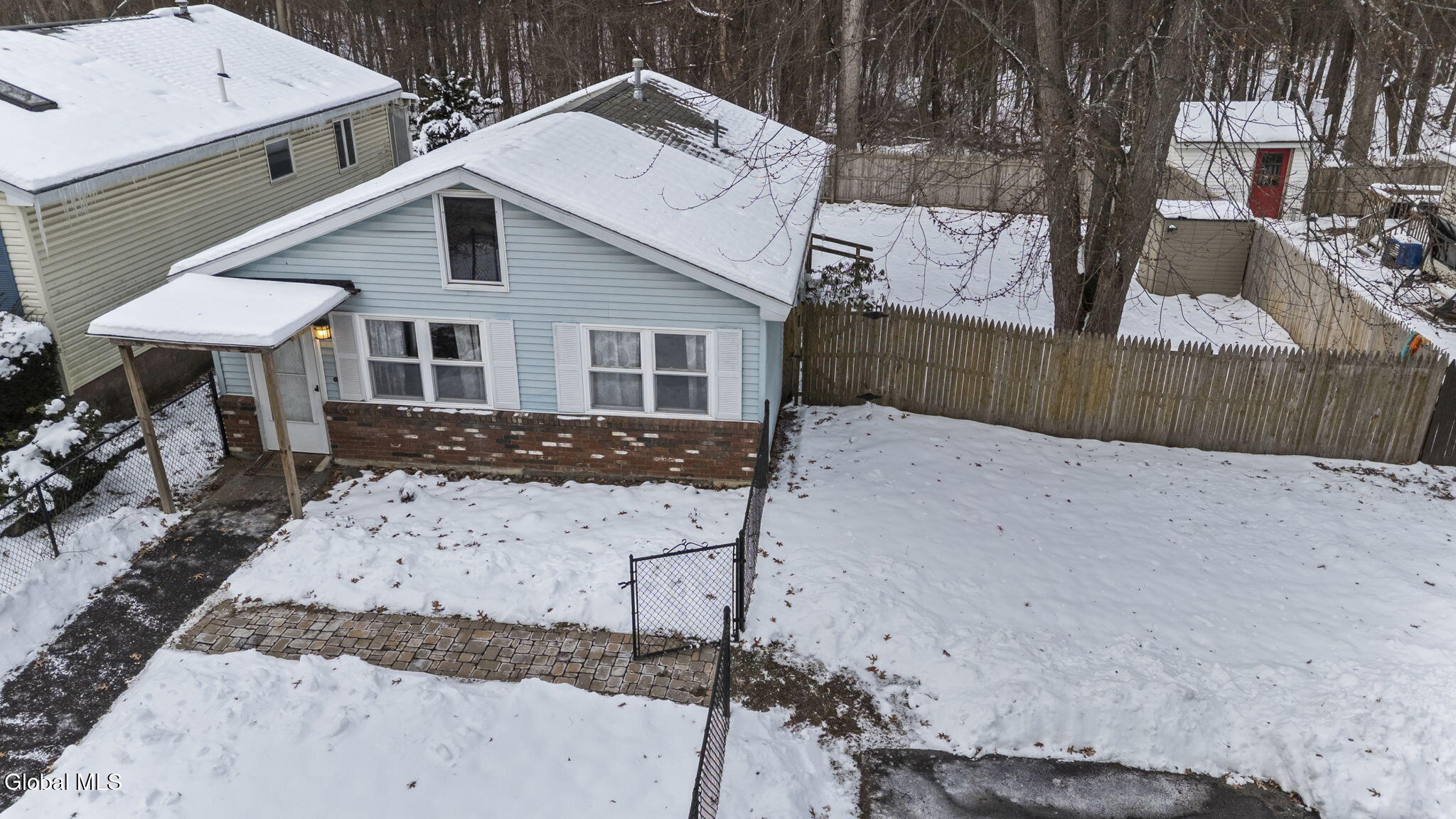 289 Donald Avenue Schenectady, NY 12304 - Photo 2 of 33 35-web-or-mls-289-donald-ave