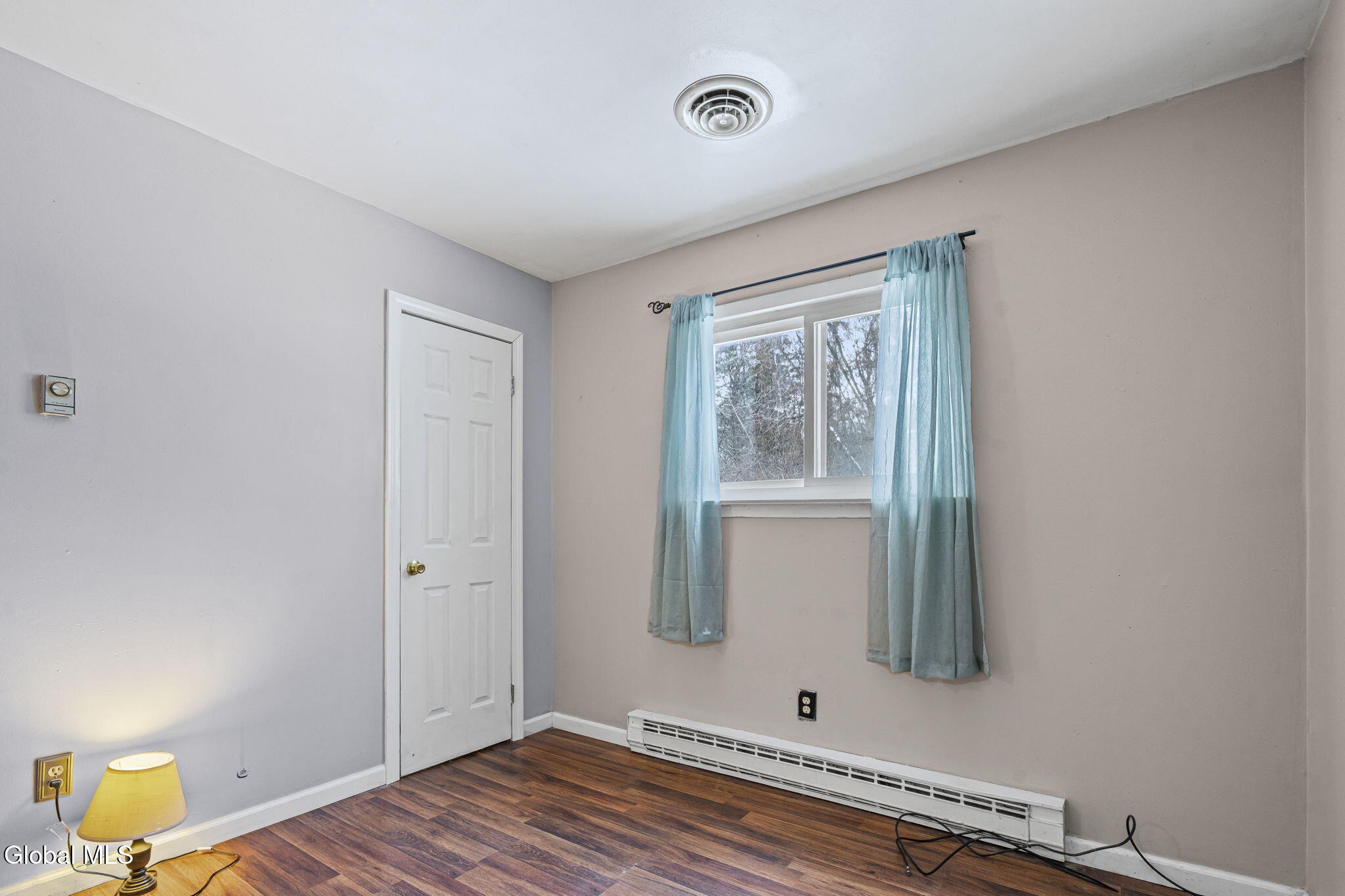 289 Donald Avenue Schenectady, NY 12304 - Photo 25 of 33 7-web-or-mls-289-donald-ave