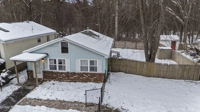 $139,000 | 289 Donald Avenue, Schenectady, NY 12304