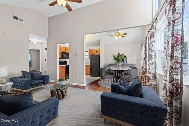 $139,000 | 289 Donald Avenue, Schenectady, NY 12304