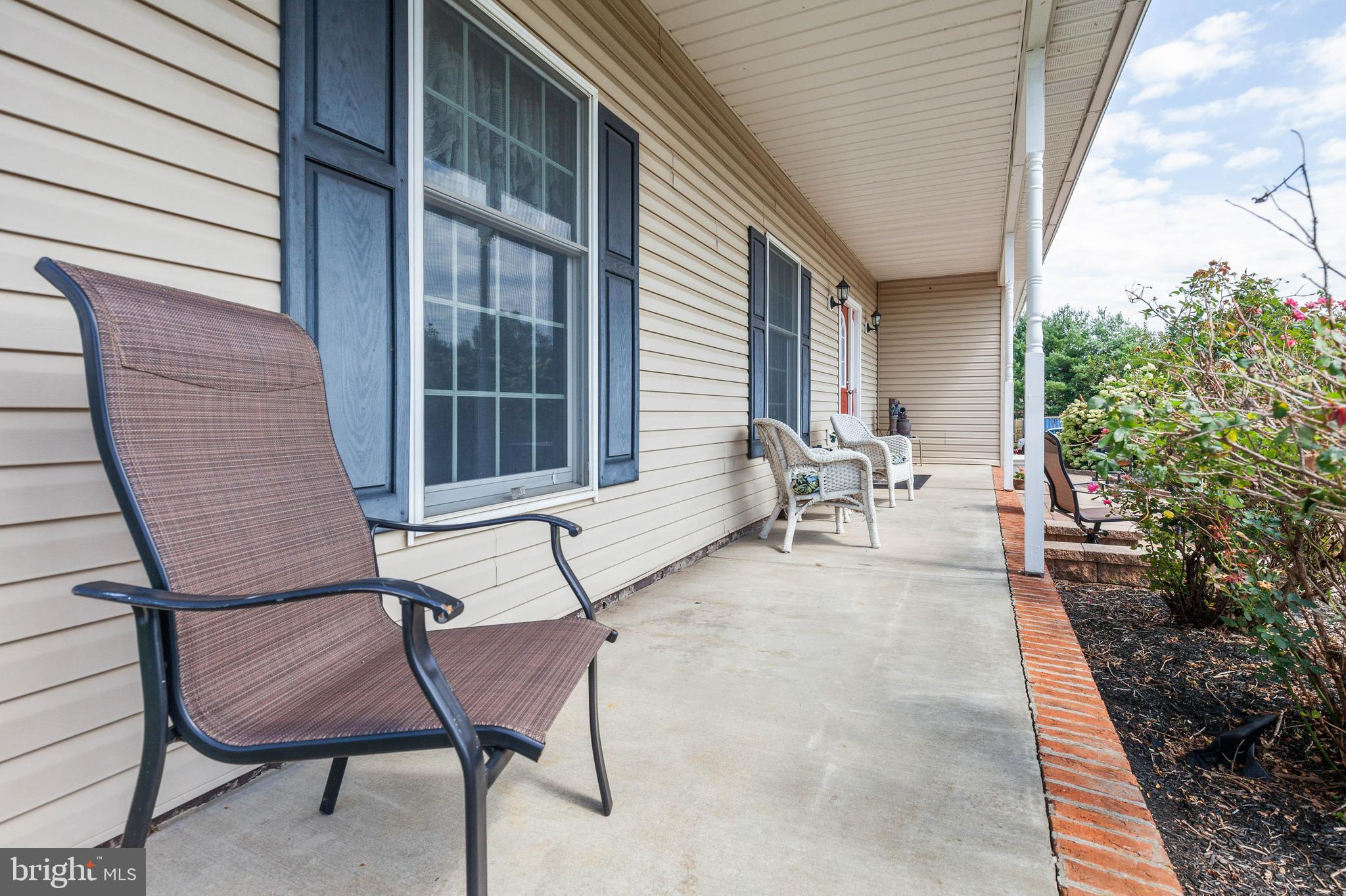 4520 Ridge Road Mount Airy, MD 21771 - Photo 3 of 35