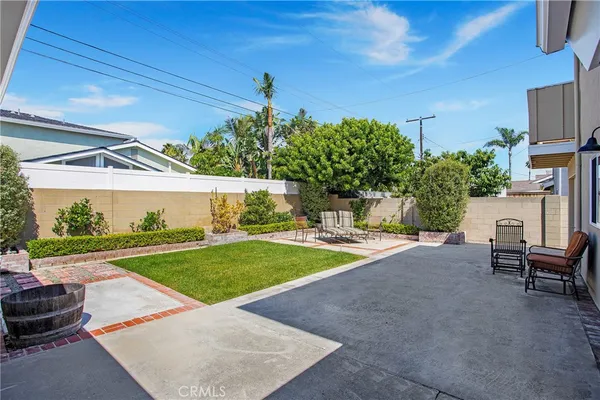 $6,850 | 9091 Aloha Drive, Huntington Beach, CA 92646