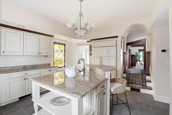 $2,999,999 | 2 Bluff Road, Hull, MA 02045