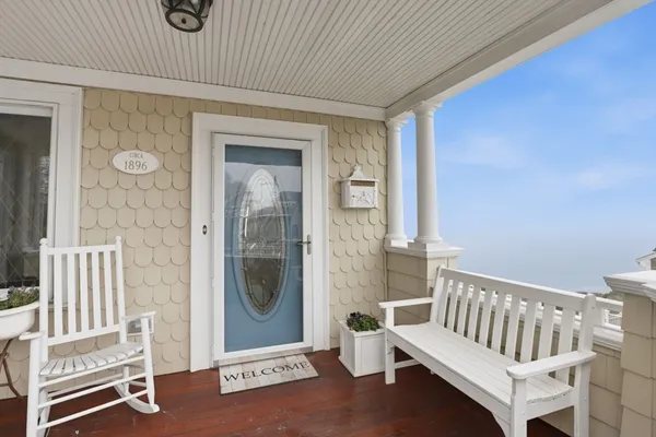 $2,999,999 | 2 Bluff Road, Hull, MA 02045