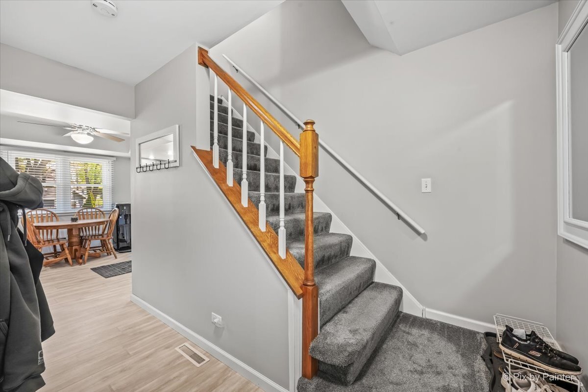 37W150 Olwin Avenue Elgin, IL 60124 - Photo 15 of 48