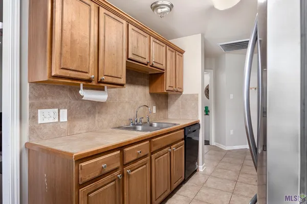 $265,000 | 13417 Orleans Drive, Gonzales, LA 70737