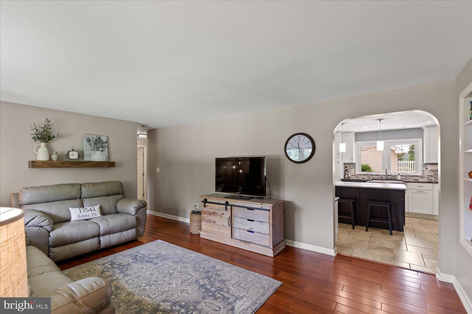 334 Owl Hill Road Lititz, PA 17543 - Photo 6 of 35