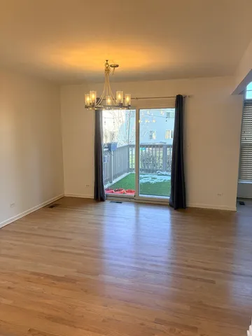 $3,500 | 610 Daisy Lane, Roselle, IL 60172