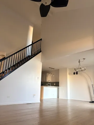 $3,500 | 610 Daisy Lane, Roselle, IL 60172