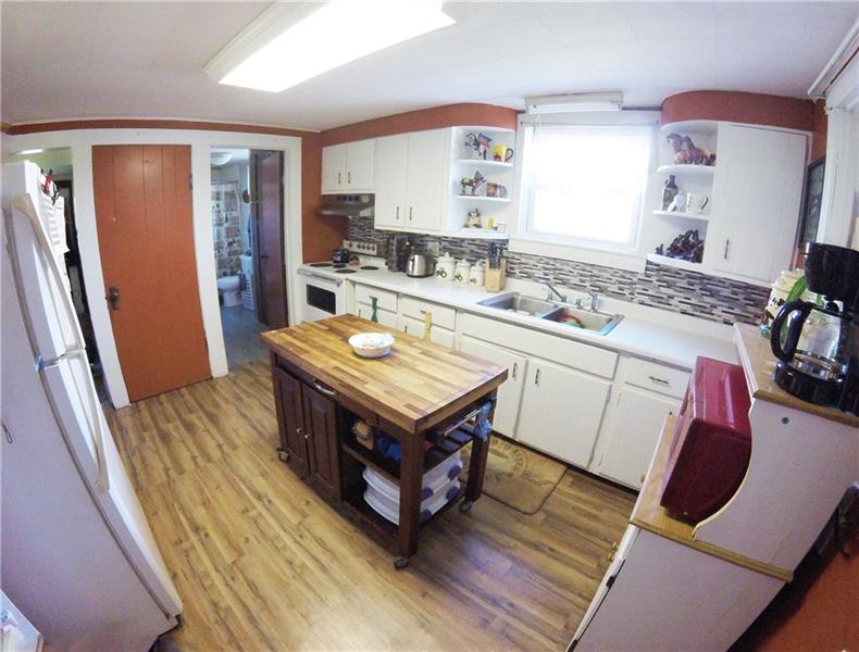 4407 Ellwood Road New Castle, PA 16101 - Photo 7 of 25 Plenty of cabinet & cupboard space here..