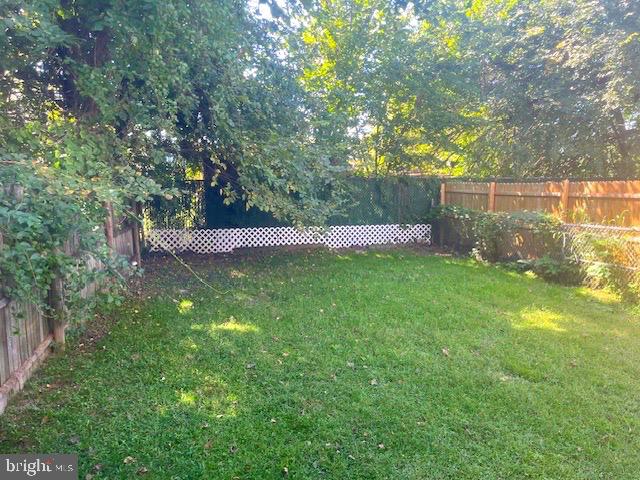 518 Columbus Road Burlington, NJ 08016 - Photo 26 of 26 a view of outdoor space