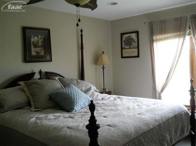 4239 North Oak Road Davison, MI 48423 - Photo 21 of 75 21122469-20.JPG