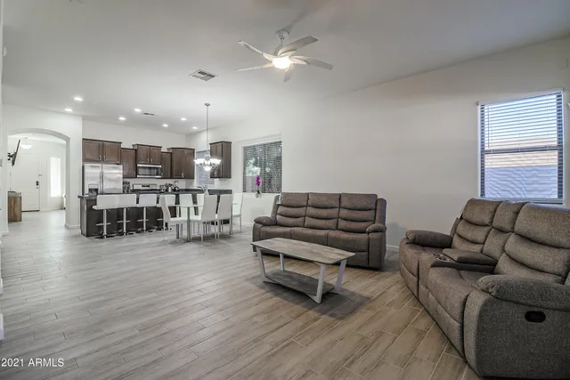 $10,000 | 8754 West Palmaire Avenue, Glendale, AZ 85305