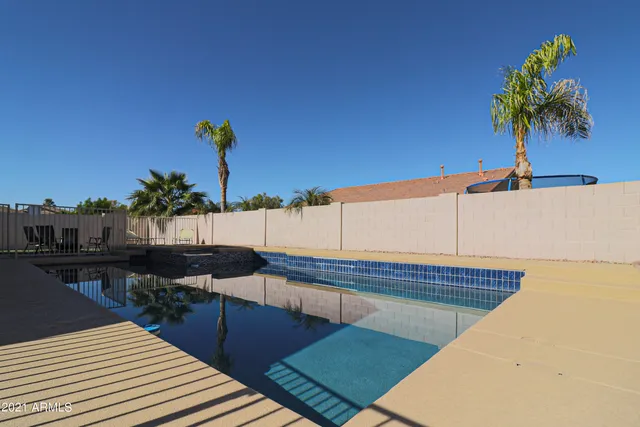 $10,000 | 8754 West Palmaire Avenue, Glendale, AZ 85305