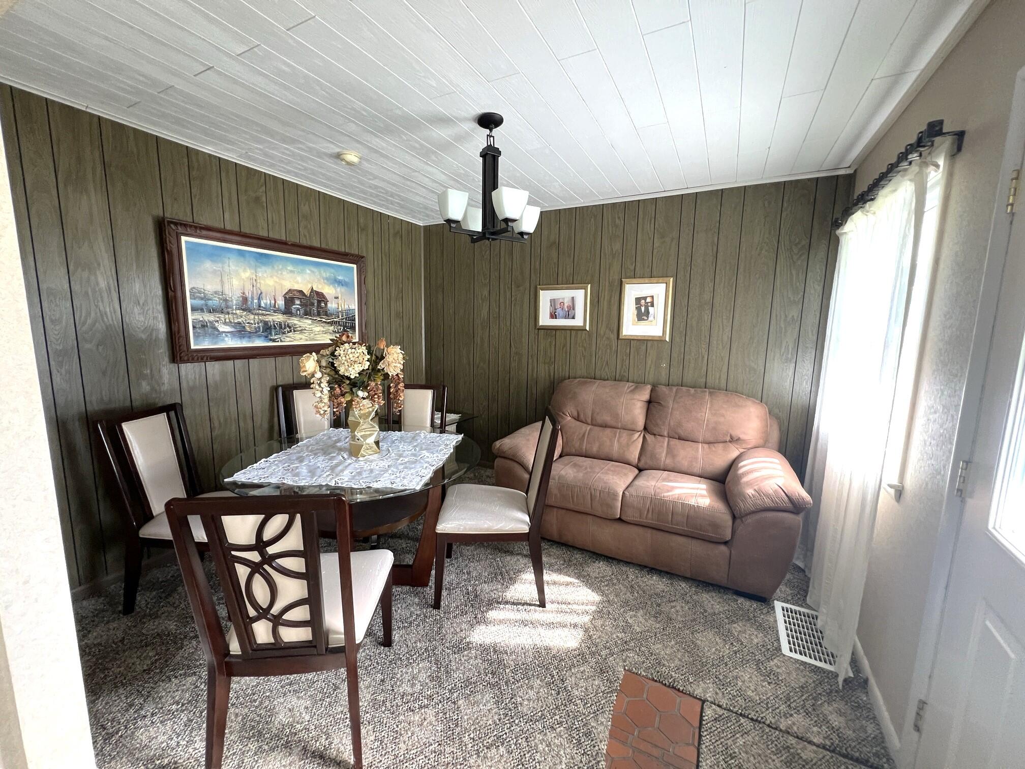 69845 South Nottawa Road Sturgis, MI 49091 - Photo 8 of 16 Dining
