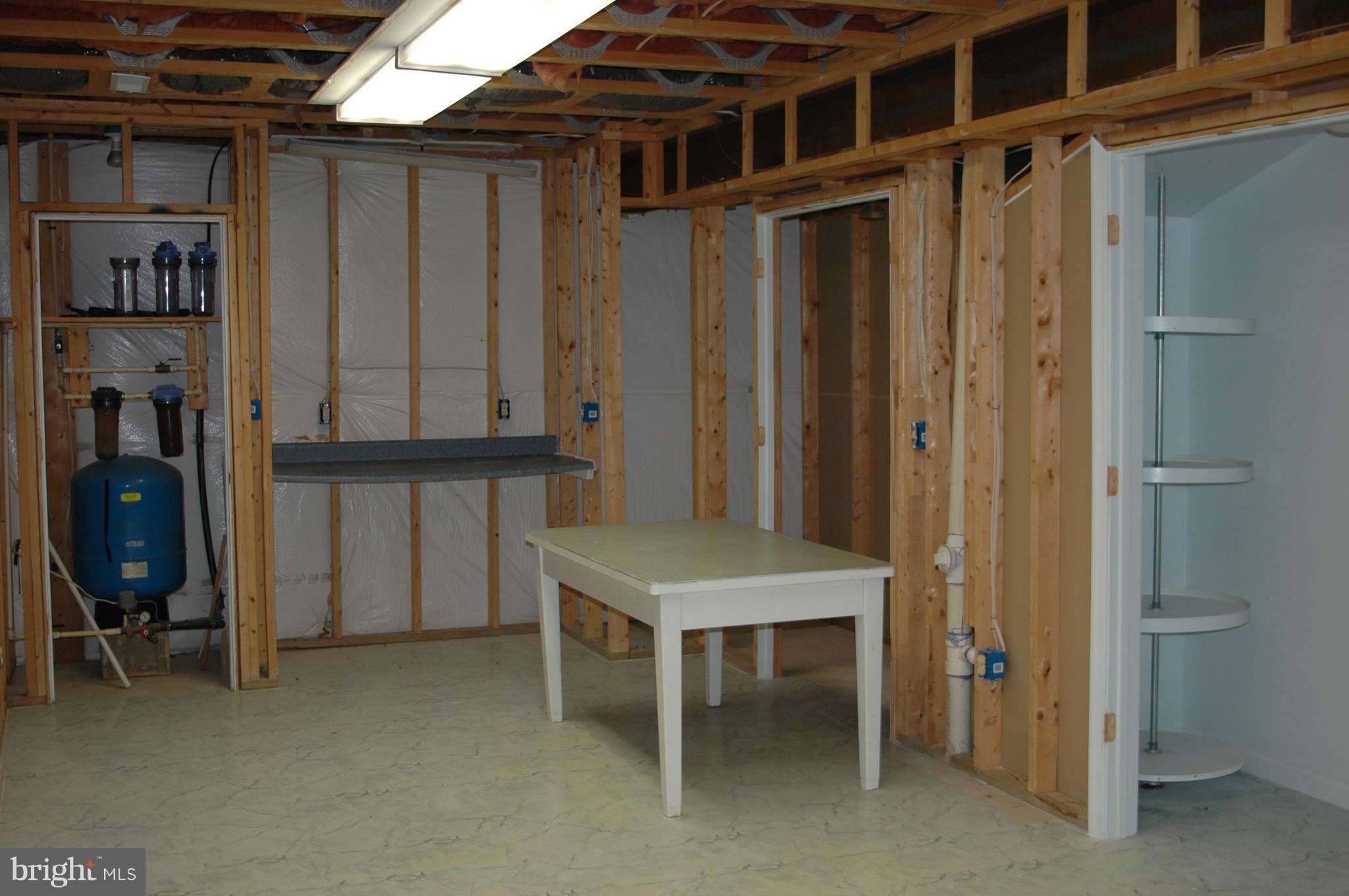 58 Middle Of Lane, Unit WAY Castleton, VA 22716 - Photo 18 of 25 Storage area