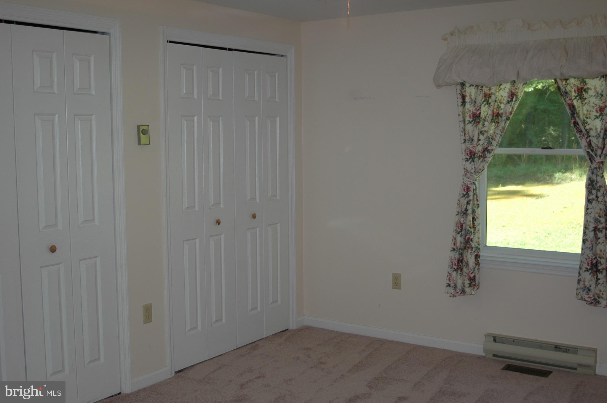 58 Middle Of Lane, Unit WAY Castleton, VA 22716 - Photo 10 of 25 Bedroom (Master)