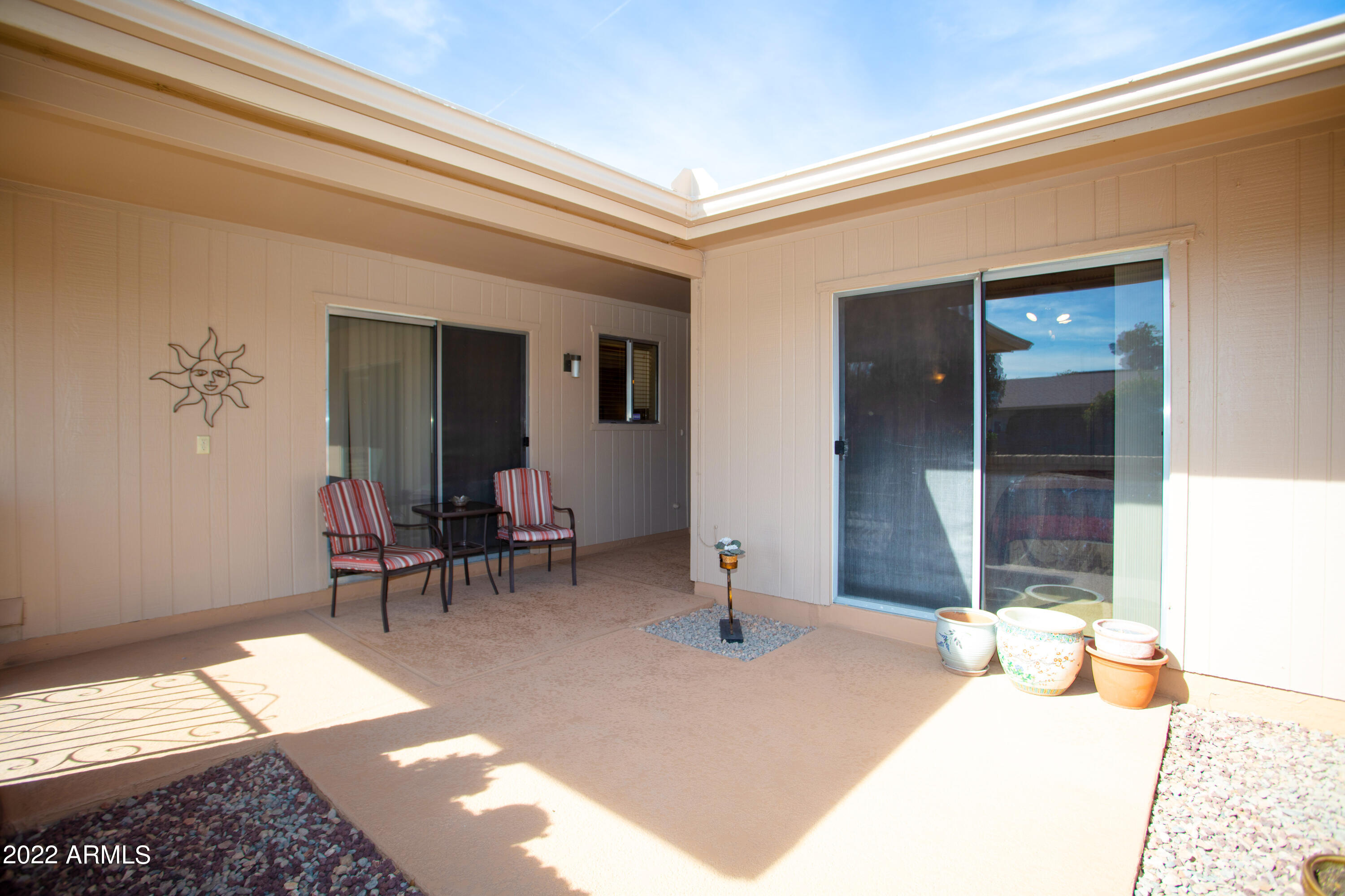03 Front Porch