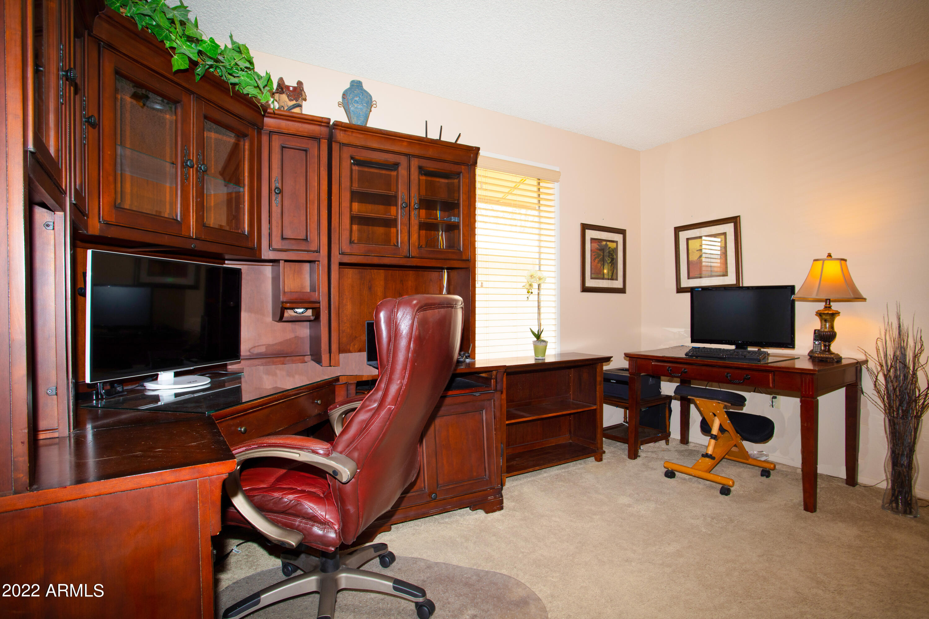 10144 West Mountain View Road Sun City, AZ 85351 - Photo 8 of 45 09 Office