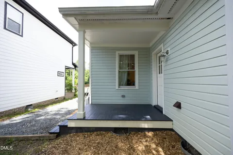 $325,000 | 1702 East Main Street, Durham, NC 27703