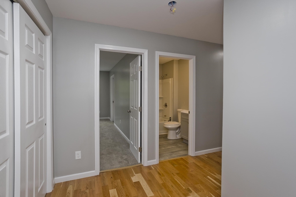 33 Brooks Street Springfield, MA 01109 - Photo 24 of 28