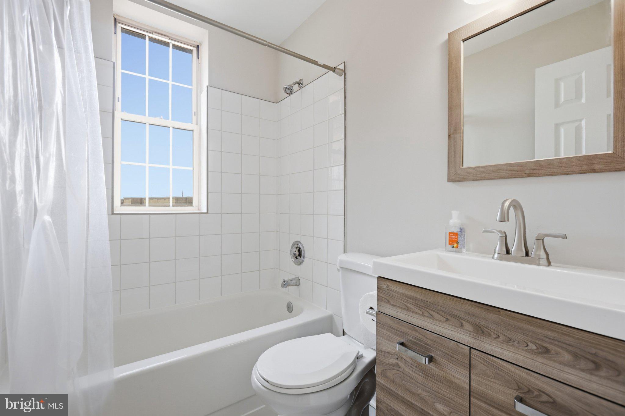 1673 Park Road Northwest, Unit 504 Washington, DC 20010 - Photo 14 of 23 Gallery Image 14