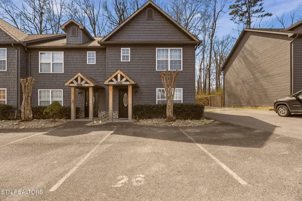 $309,900 | 1426 William Holt Boulevard, Sevierville, TN 37862