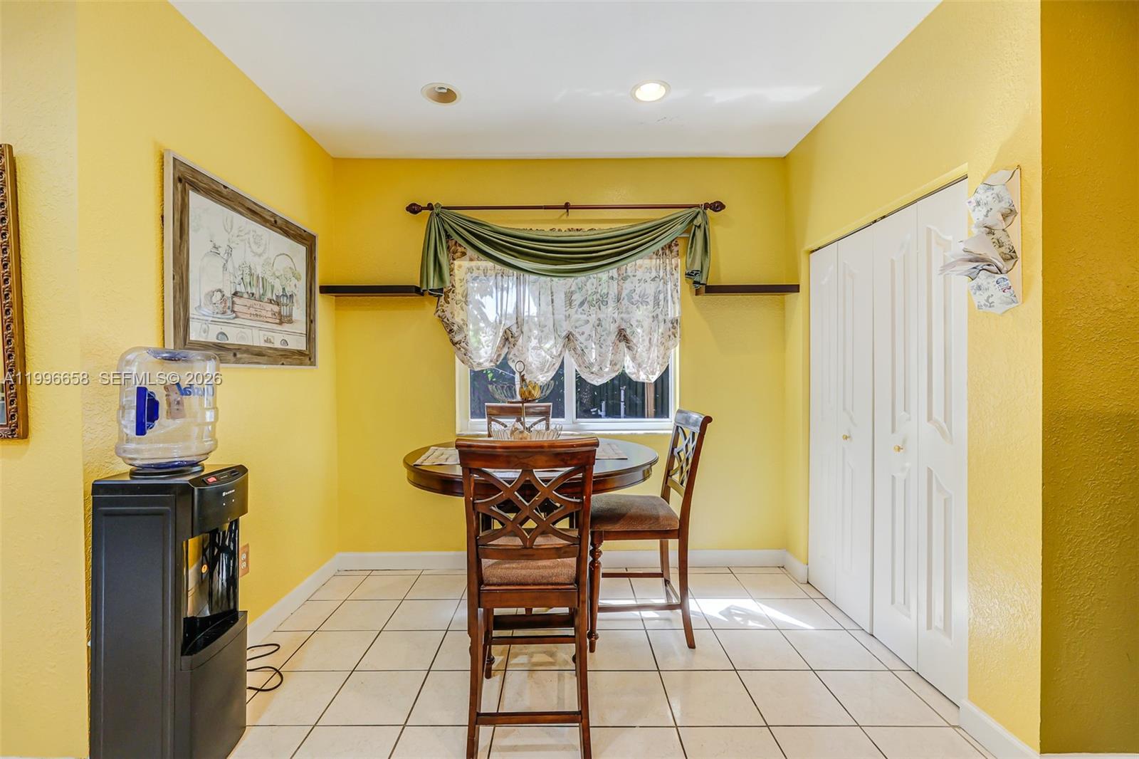 14606 Southwest 158th Place Miami, FL 33196 - Photo 14 of 65