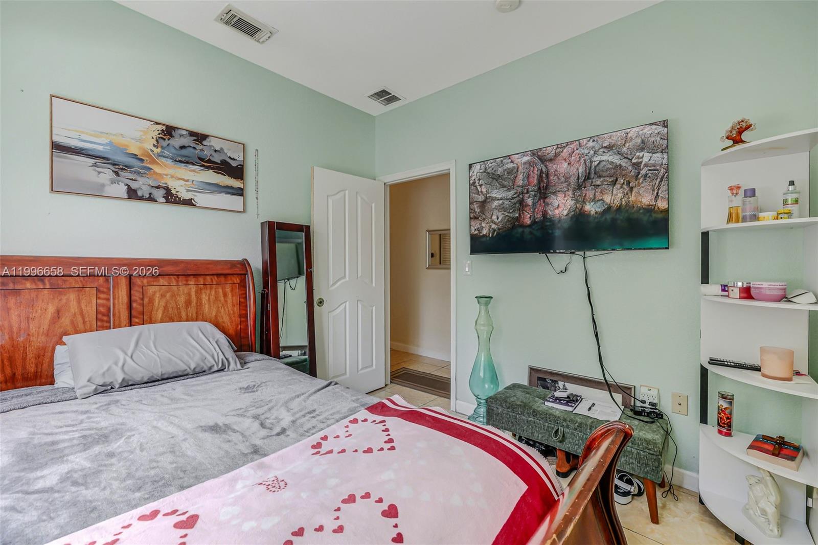 14606 Southwest 158th Place Miami, FL 33196 - Photo 27 of 65