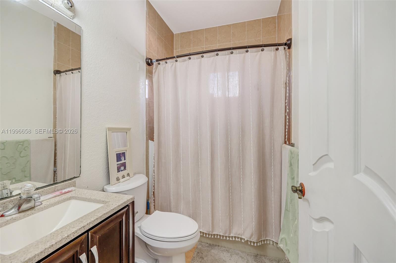 14606 Southwest 158th Place Miami, FL 33196 - Photo 28 of 65