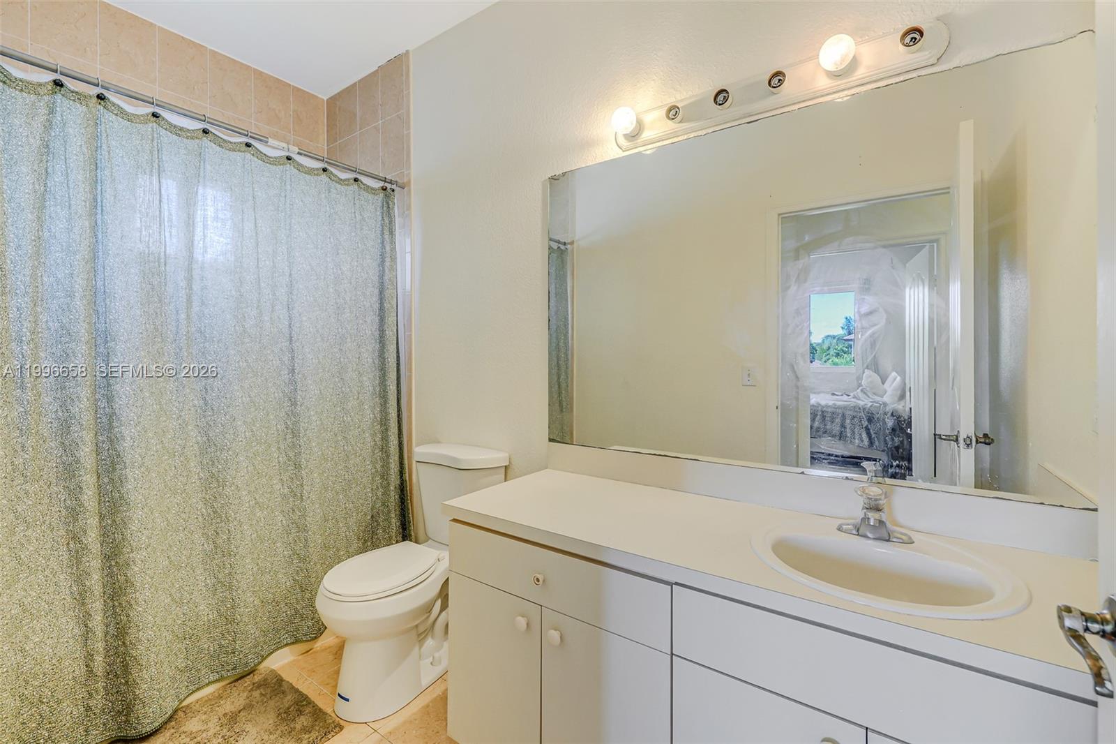 14606 Southwest 158th Place Miami, FL 33196 - Photo 33 of 65
