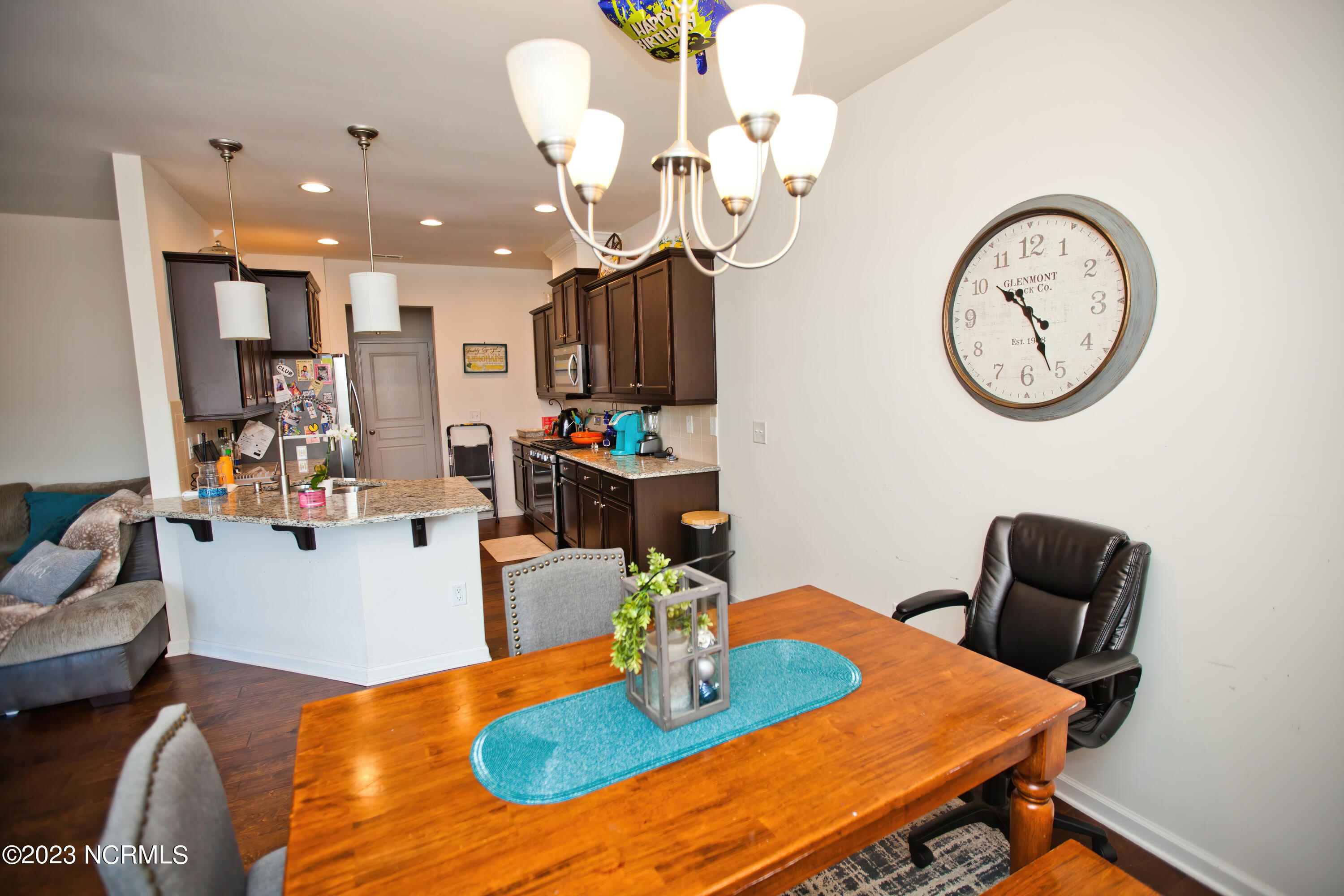 206 Zante Currant Road Durham, NC 27703 - Photo 14 of 43 206ZanteCurrantRd-Durhum-HashamMalikPhot