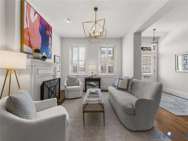 $689,900 | 4 Strawberry Street, Richmond, VA 23220