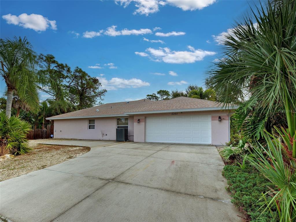 6265 Pheasant Road Venice, FL 34293 - Photo 13 of 70