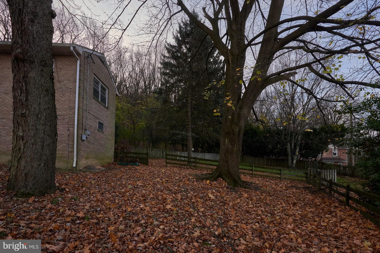 1200 Lorraine Road Reading, PA 19604 - Photo 16 of 45 Side of property