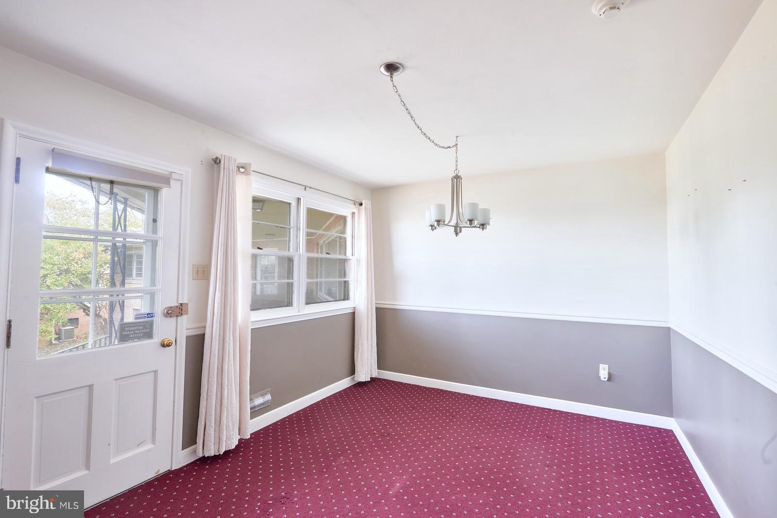 1200 Lorraine Road Reading, PA 19604 - Photo 25 of 45 Dining Room
