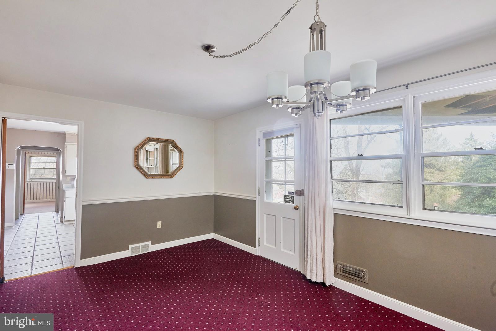 1200 Lorraine Road Reading, PA 19604 - Photo 26 of 45 Dining Room