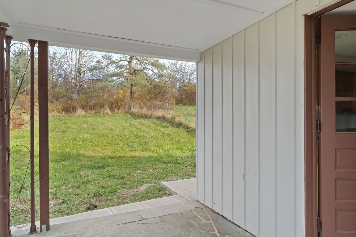 817 Tracy Creek Road Vestal, NY 13850 - Photo 19 of 42