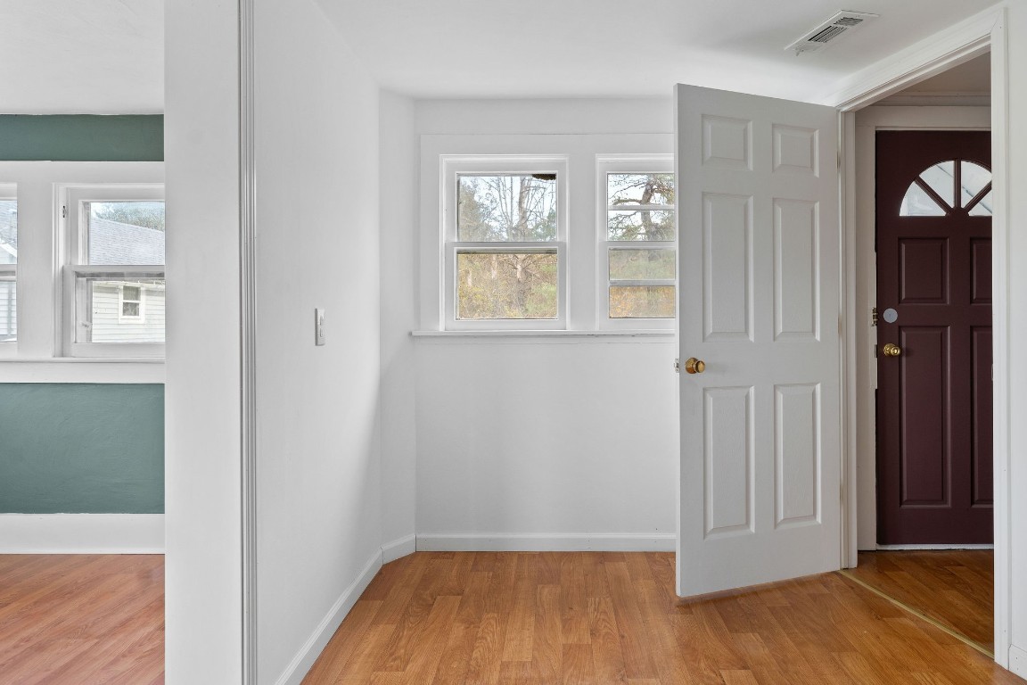 817 Tracy Creek Road Vestal, NY 13850 - Photo 9 of 42