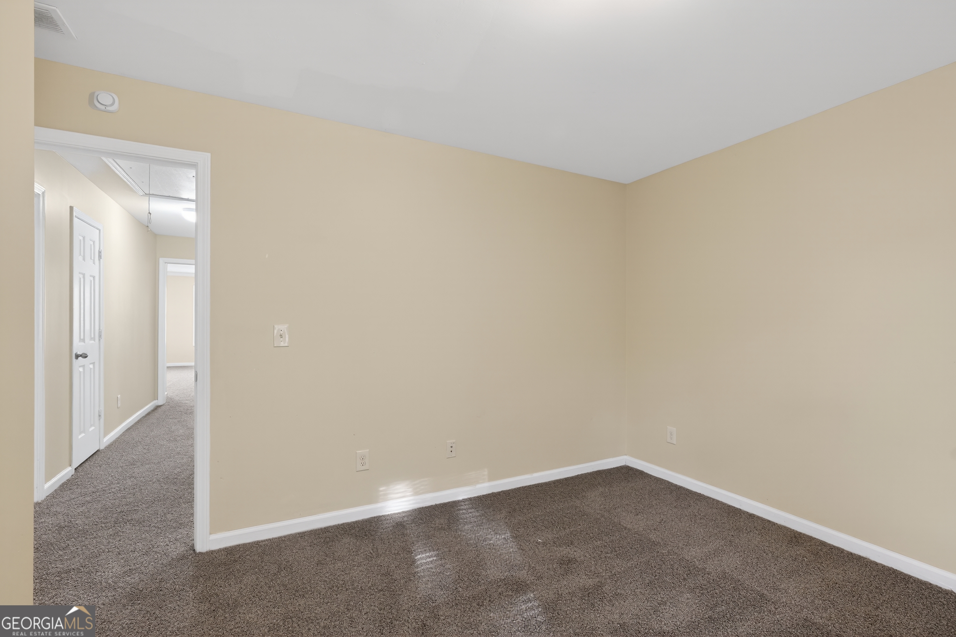6361 Shadow Square Lithonia, GA 30058 - Photo 9 of 34