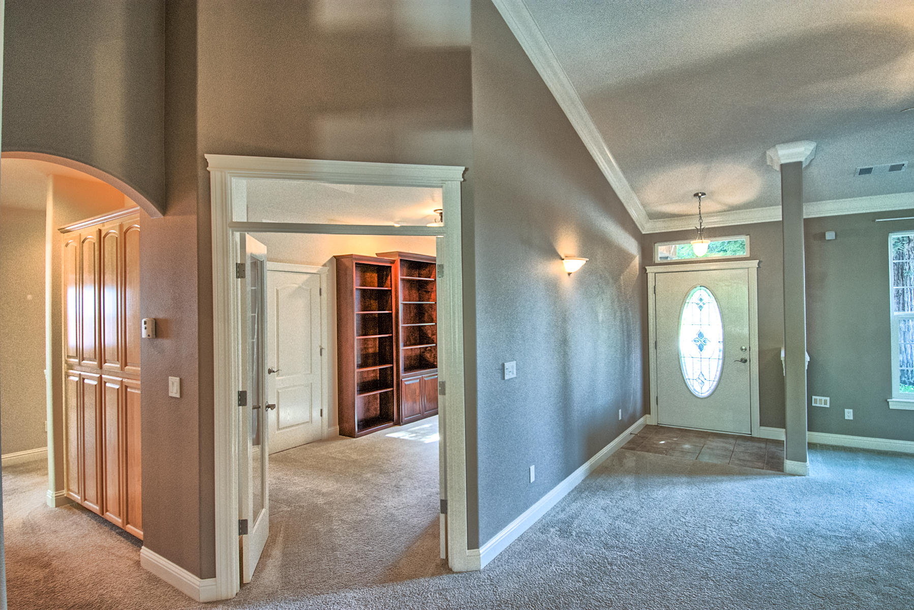 2091 Oshea Way Redding, CA 96003 - Photo 7 of 46 Guest Room/ Office