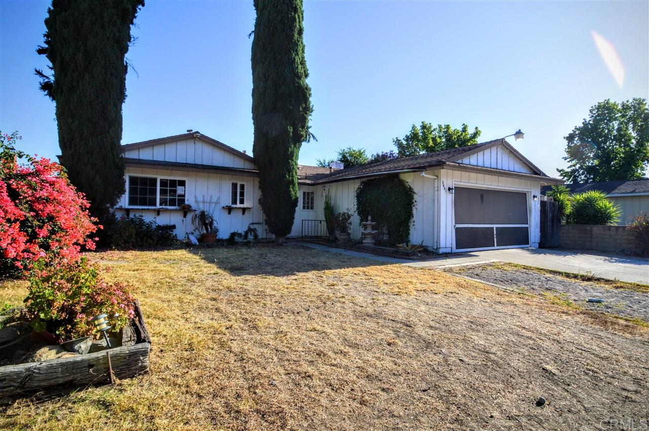 9441 Lake Canyon Road Santee, CA 92071 - Photo 4 of 22
