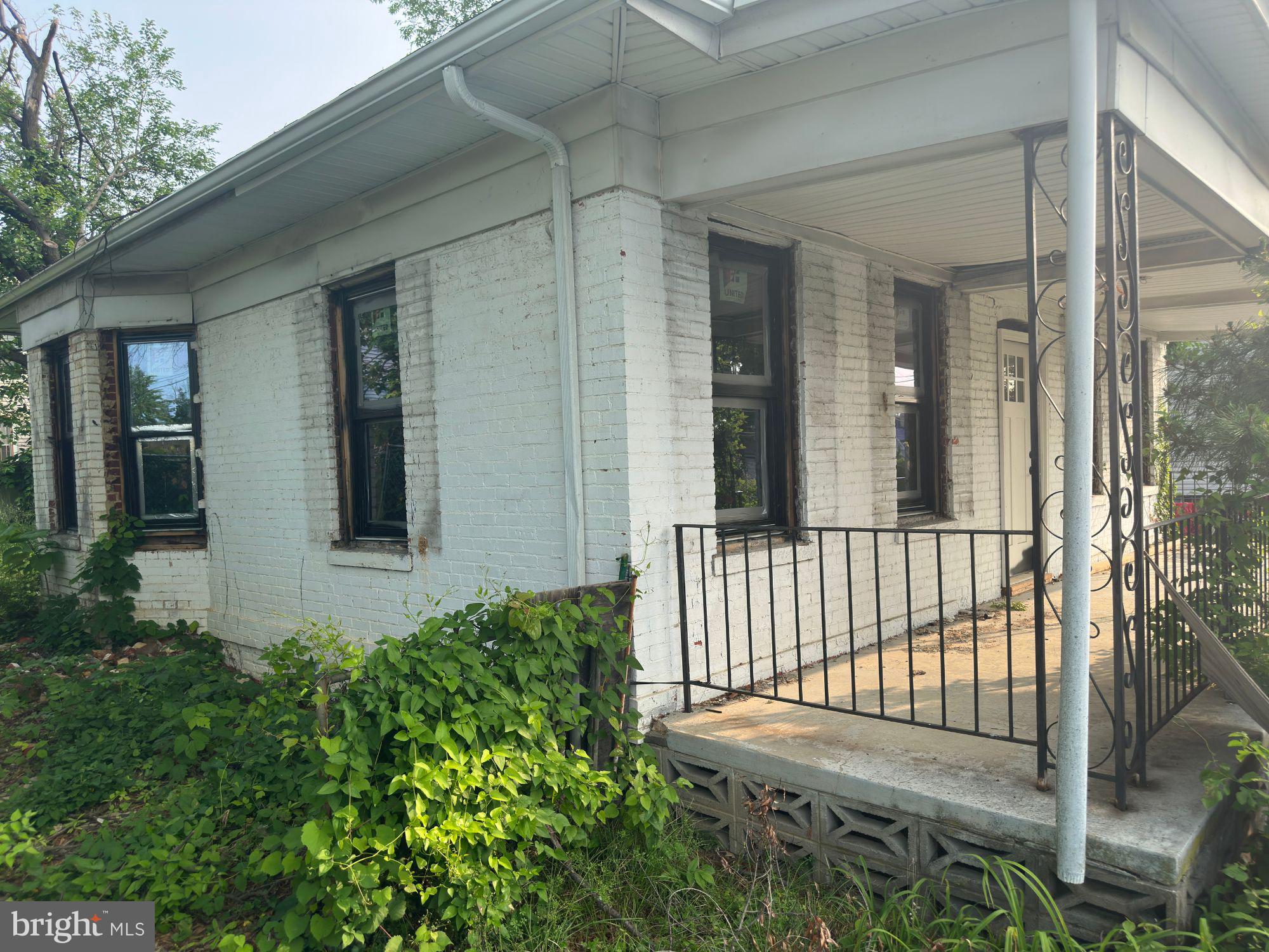 2620 Brentwood Road Northeast Washington, DC 20018 - Photo 2 of 21