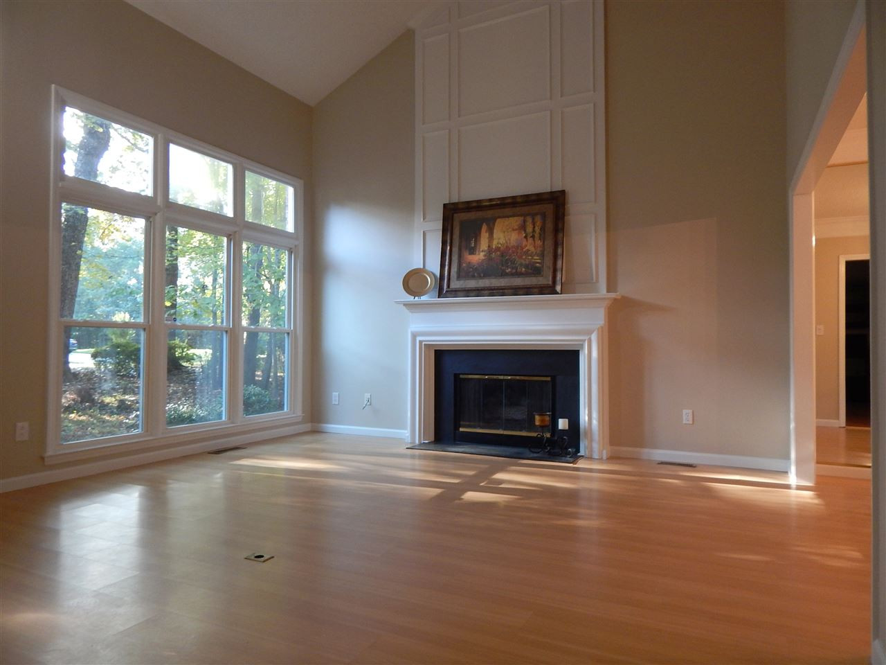 10005 Quillstone Court Raleigh, NC 27613 - Photo 3 of 22 Family Room